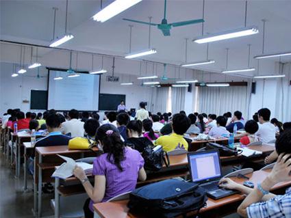 国辉职业培训学校